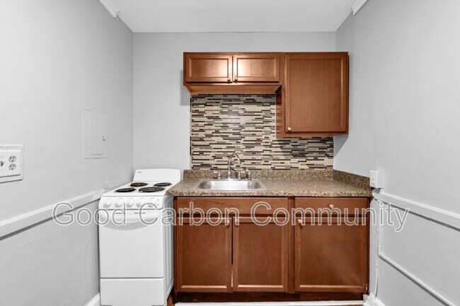 Foto del edificio - 870 Lafayette Ave