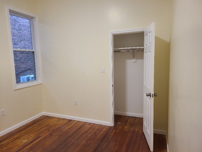 Building Photo - 181 Central Ave