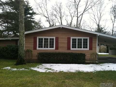 Foto principal - 9 Homewood Dr