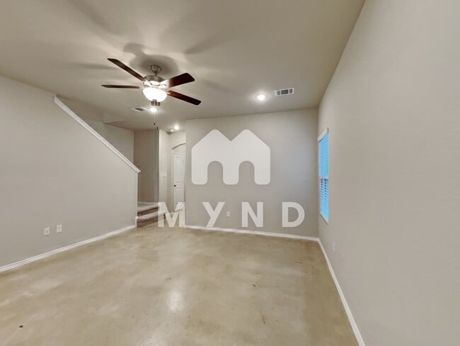 Building Photo - 9426 Apple Ridge Ln, Unit 301
