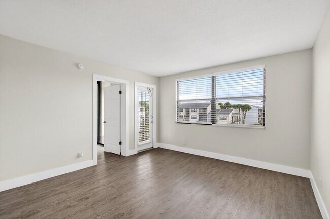 Foto del edificio - Move-In Ready Rental near Tanger Outlets!