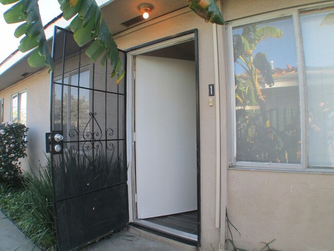 Building Photo - 1708 Pacific Avenue