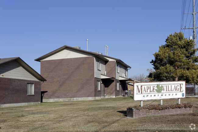 Building Photo - Maple Village Apartments