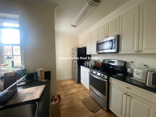 Building Photo - 51 Langdon St