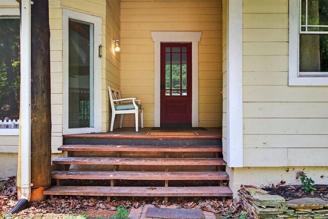 Foto del edificio - 3005 Lonesome Mountain Rd