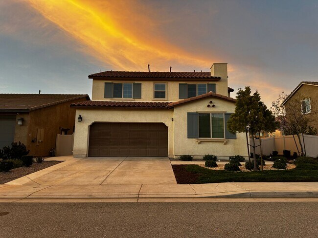 Foto del edificio - Stunning 4 bedroom home in Beaumont for Rent