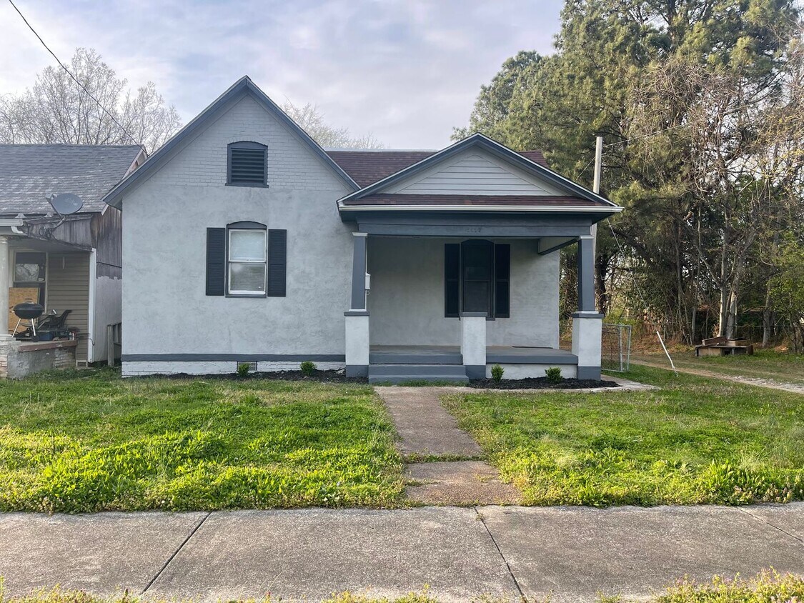 Primary Photo - 3 Bed 1.5 Bath in Paducah