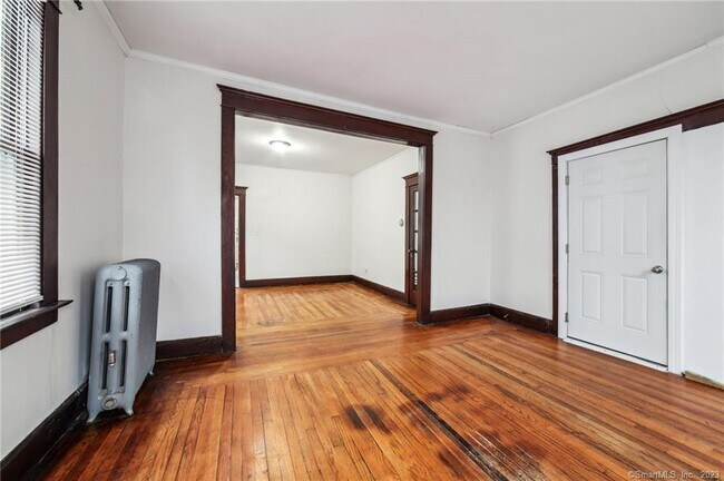 Foto del edificio - 165 Captain Thomas Blvd