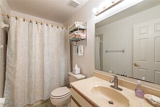 Building Photo - 10684 Gulf Shore Dr