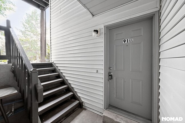 Foto del edificio - 17403 E Mansfield Ave