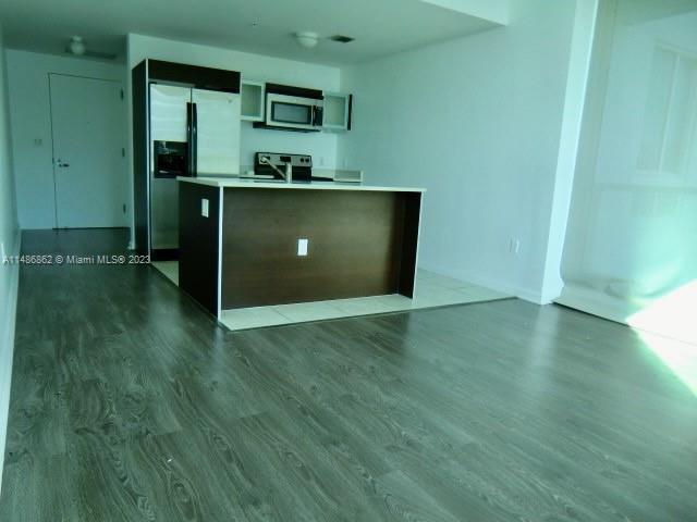 Foto del edificio - 1900 N Bayshore Dr