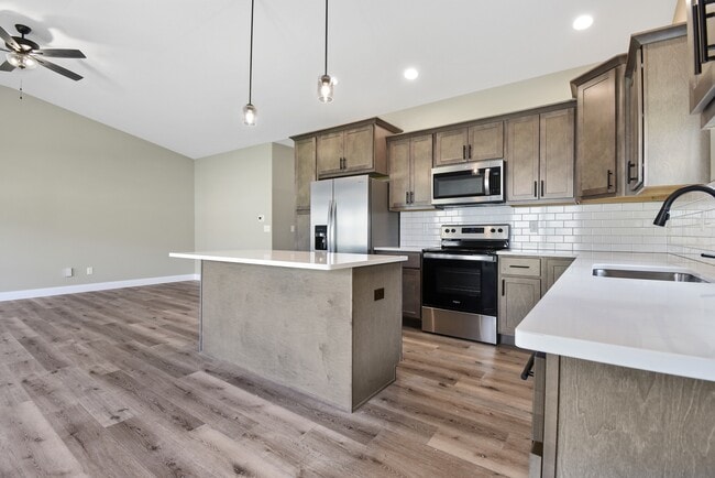 Building Photo - 1603 Patton Dr