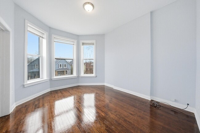 Foto del edificio - 7242 S May St