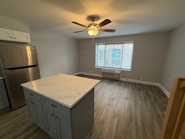 Foto del edificio - 744 W Gordon Terrace