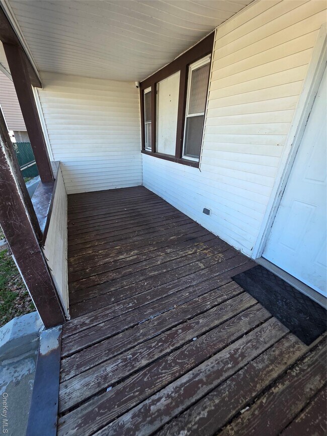 Foto del edificio - 185 S Franklin St