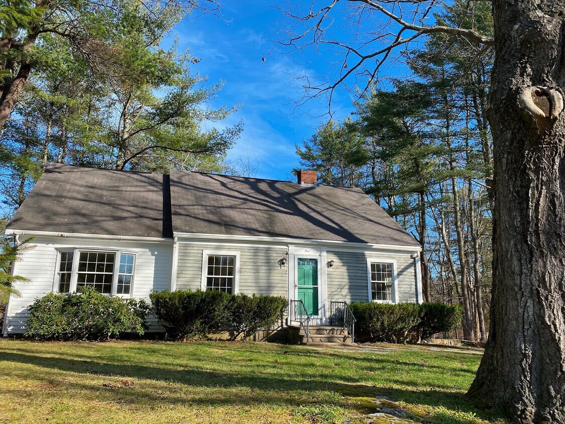 9 Church St, Falmouth, ME 04105 House Rental in Falmouth, ME