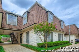 Foto principal - 1045 Shook Ave
