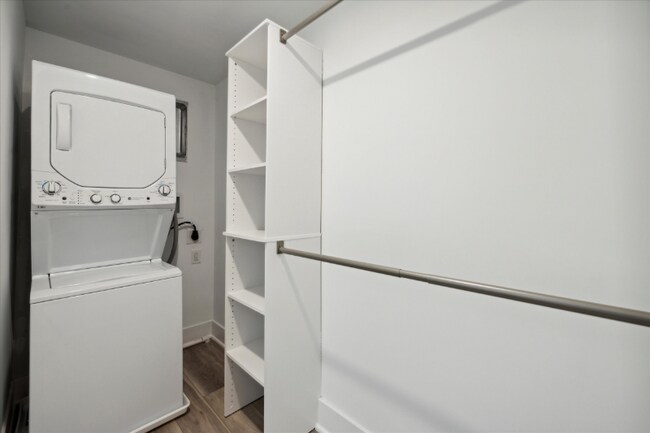 Foto del edificio - 3837 Wallace St
