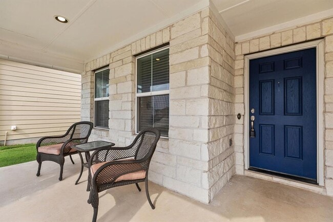 Building Photo - 232 Gaida Loop