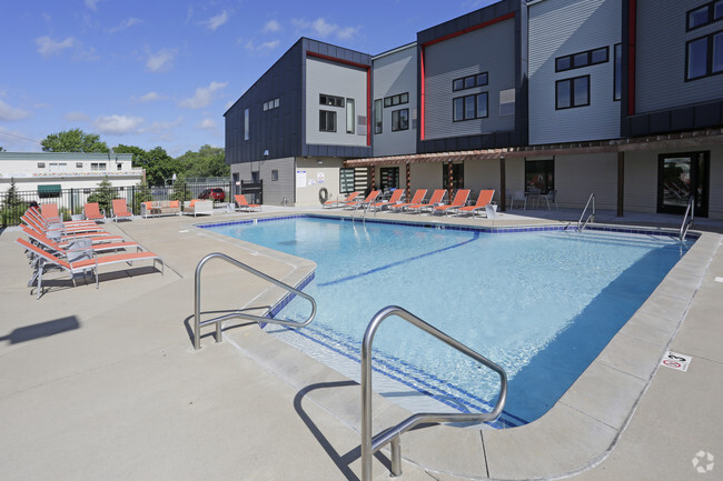 Foto del edificio - Hamline Pointe Apartments