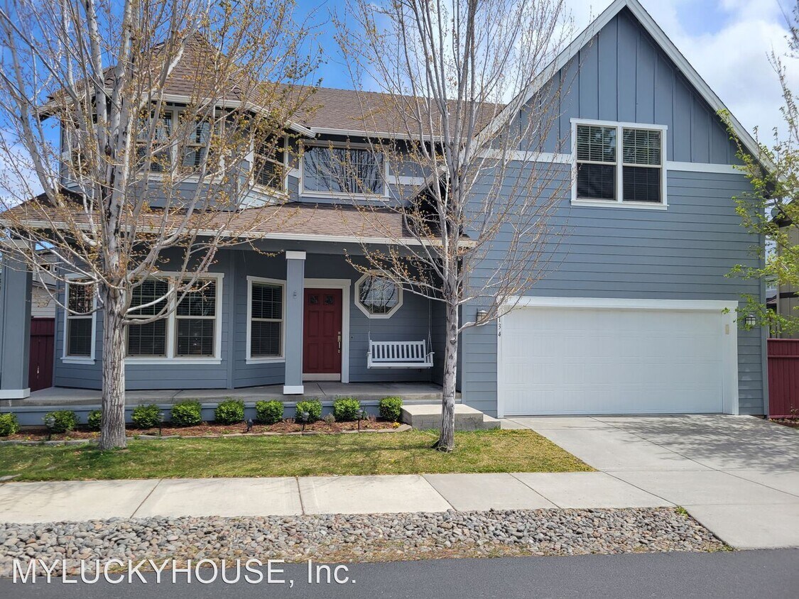 Primary Photo - 4 br, 3 bath House - 134 NE Telima Lane
