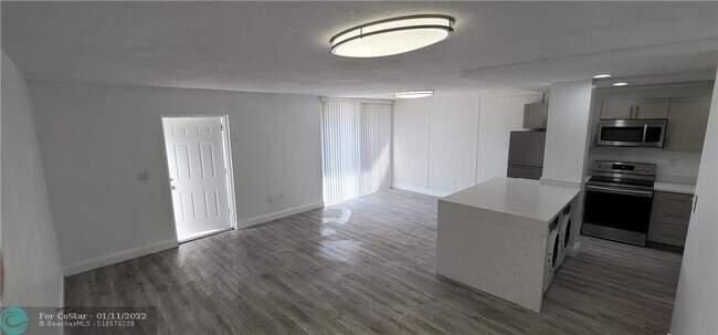 Foto del edificio - 1758 NW 55th Ave