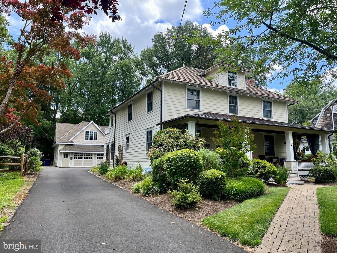 20 E Welling Ave, Pennington, NJ 08534 House Rental in Pennington, NJ