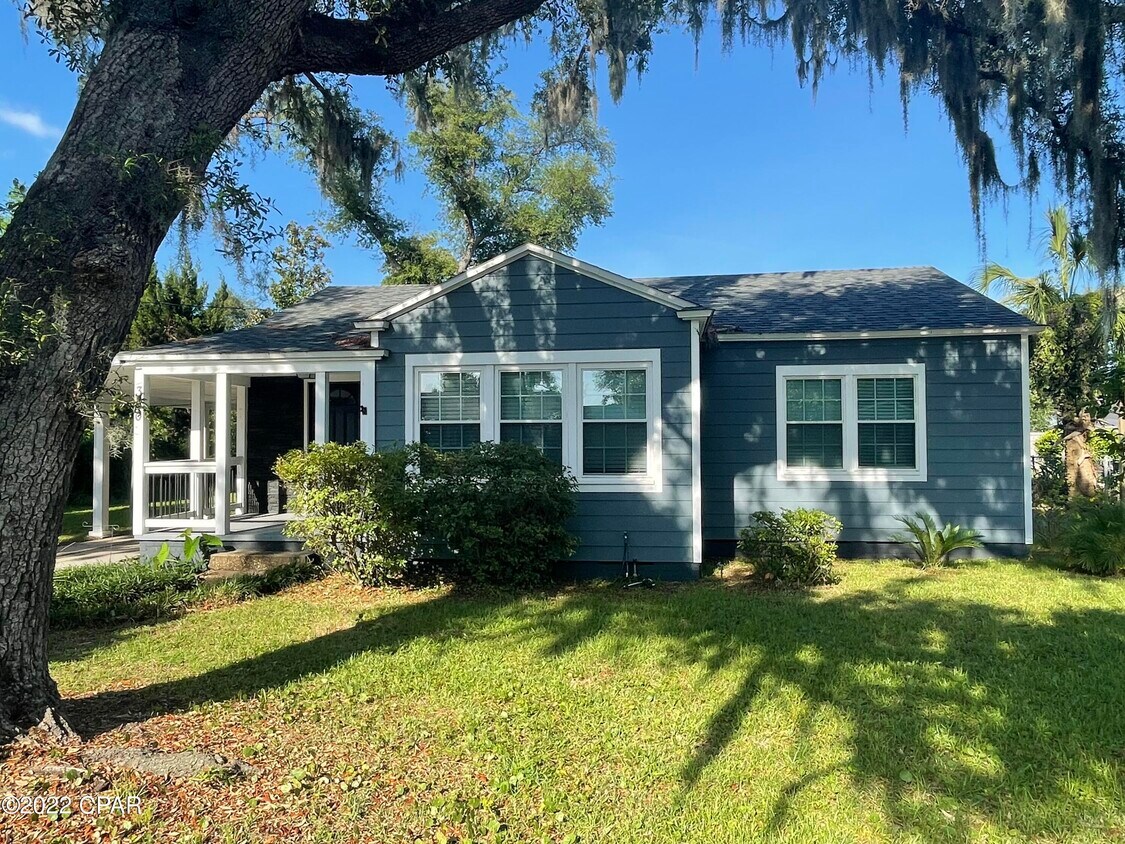 330 S Macarthur Ave, Panama City, FL 32401 House for Rent in Panama