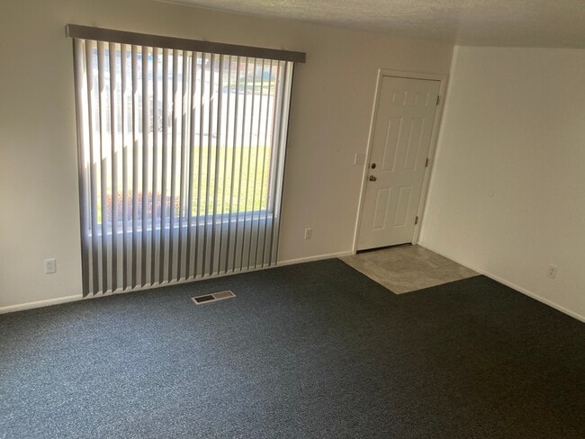 Building Photo - 4327 S 700 W