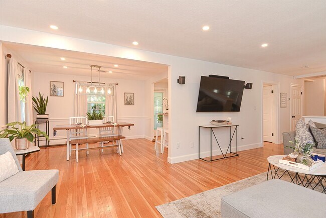 Foto del edificio - 7 Lynch Ave