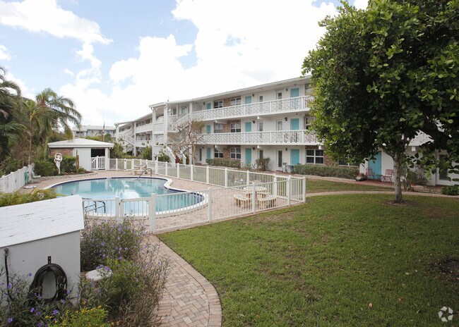 Foto del edificio - 234 Hibiscus Ave