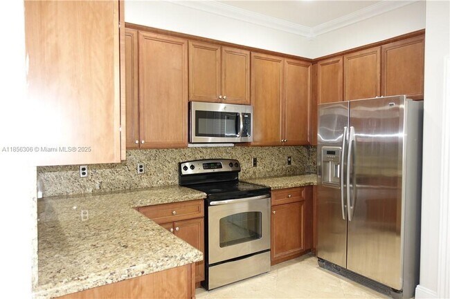 Building Photo - 18125 NW 89th Ct