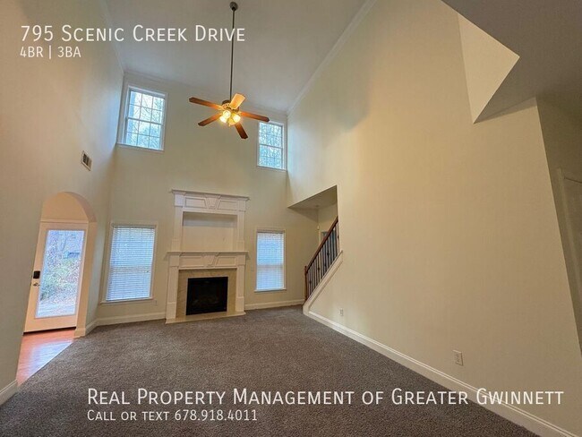 Foto del edificio - 795 Scenic Creek Dr SW