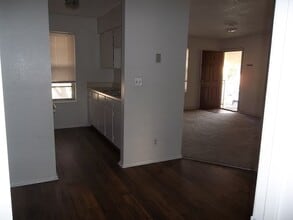 Building Photo - 1107 Whitney Pl Dr