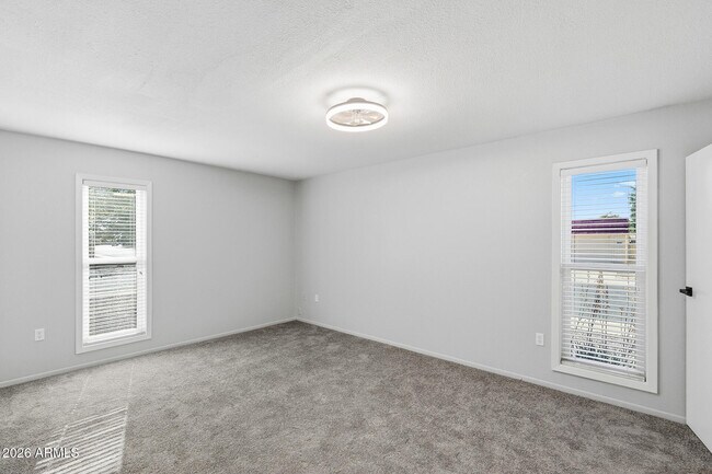 Foto del edificio - 16817 N Meadow Park Dr