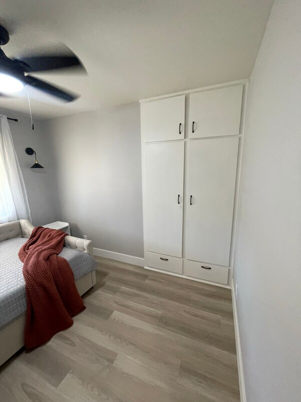 Foto del edificio - 2409 Glenfaire Dr