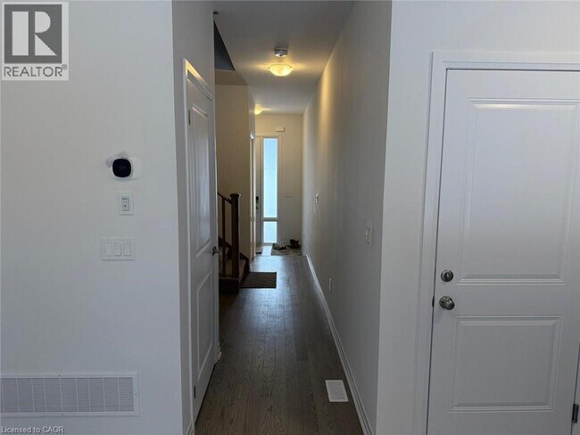 Photo du bâtiment - 97 Manuel St