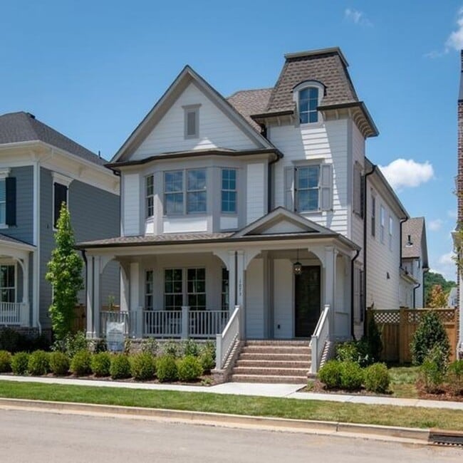 Photo - Luxury home in Southbrooke community in Franklin, TN