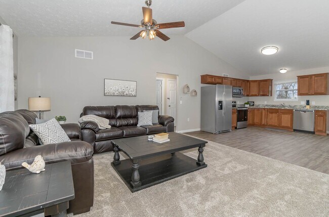 Foto del edificio - Great brand new built home in quiet neighb...