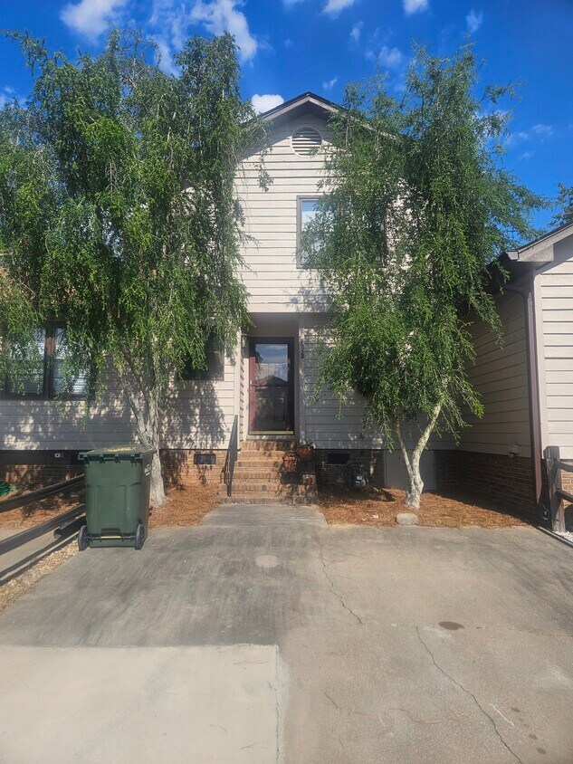 Foto principal - 103B Sunningdale