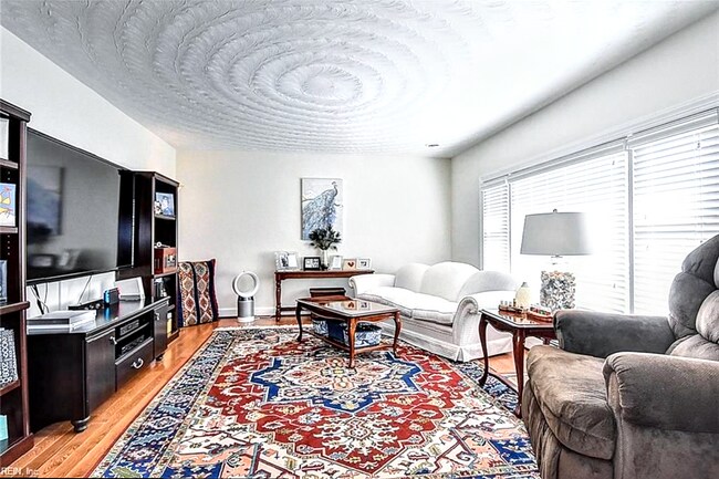 Foto del edificio - 2412 Taylorwood Blvd