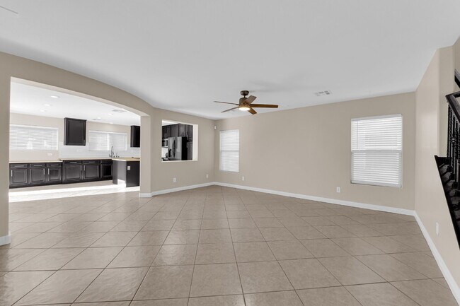 Foto del edificio - Beautiful 3-bedroom, 2.5-bathroom home loc...