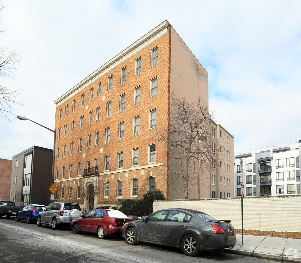 Primary Photo - Newton Hall Apartments