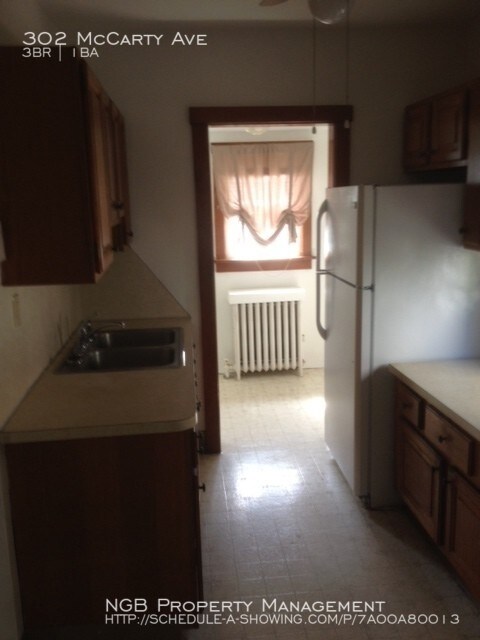 Building Photo - 302 McCarty Ave