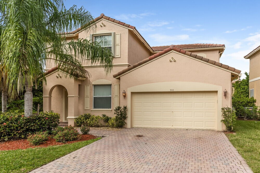 Primary Photo - 900 NW 126th Ave
