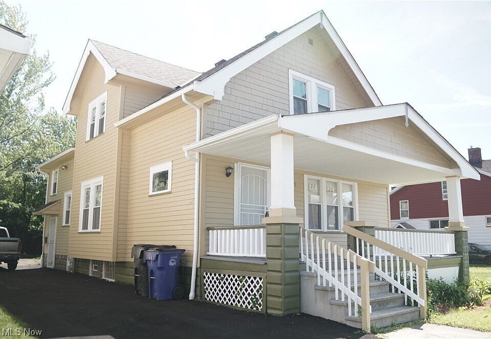 Building Photo - 12912 Dove Ave