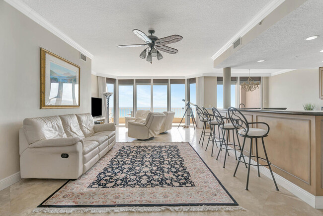 Foto del edificio - 700 Ocean Royale Way