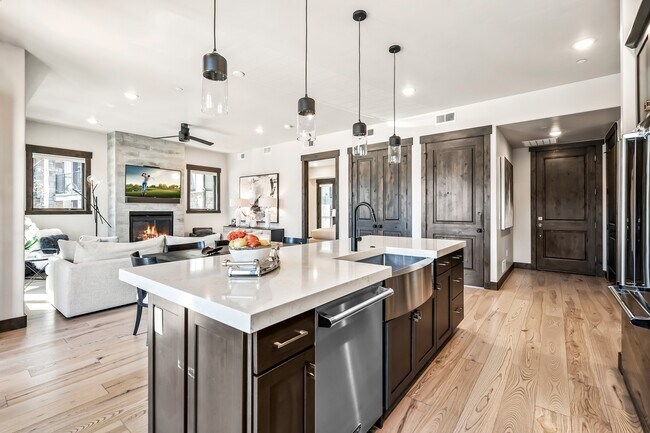 Photo - 3751 Blackstone Dr Apartment