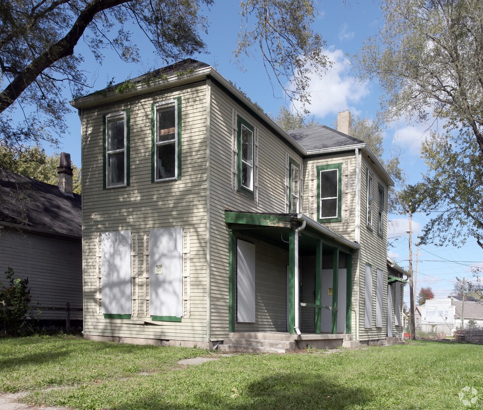 Primary Photo - 1006 Lexington Ave