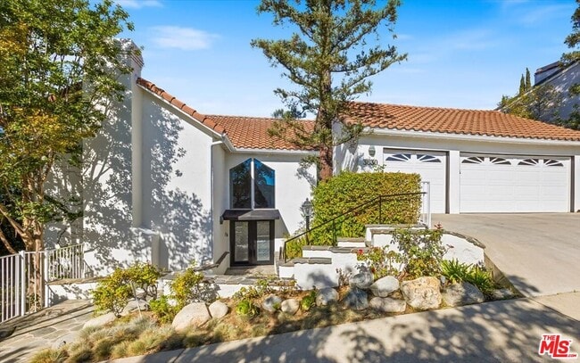 Building Photo - 3630 Roberts View Pl